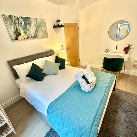 The Green Luxe En-Suite In Stratford London Eksteriør billede