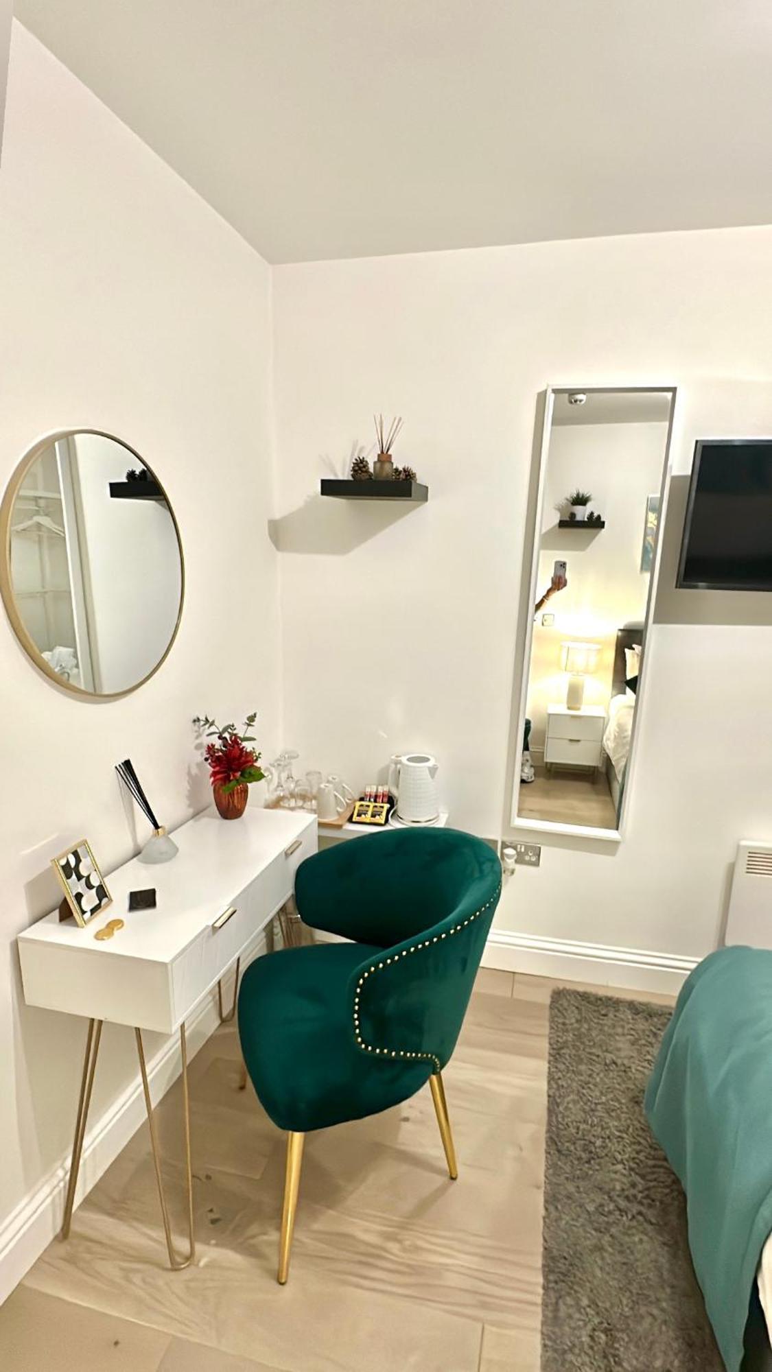 The Green Luxe En-Suite In Stratford London Eksteriør billede